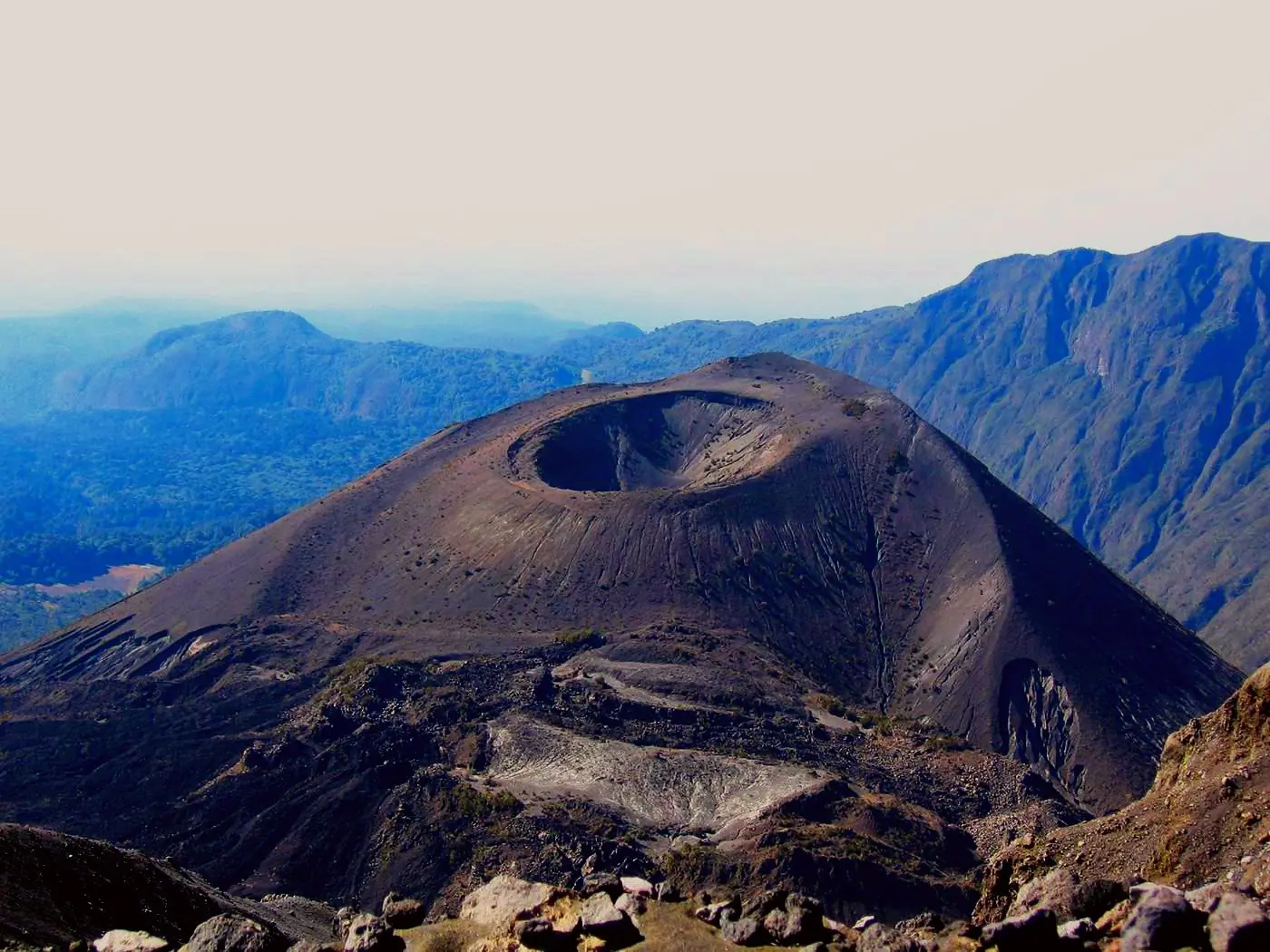 mount meru 1
